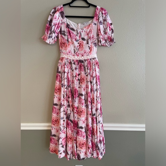 NEVER WORN Ivy City Co Ballerina pink floral dress - Picture 2 of 12